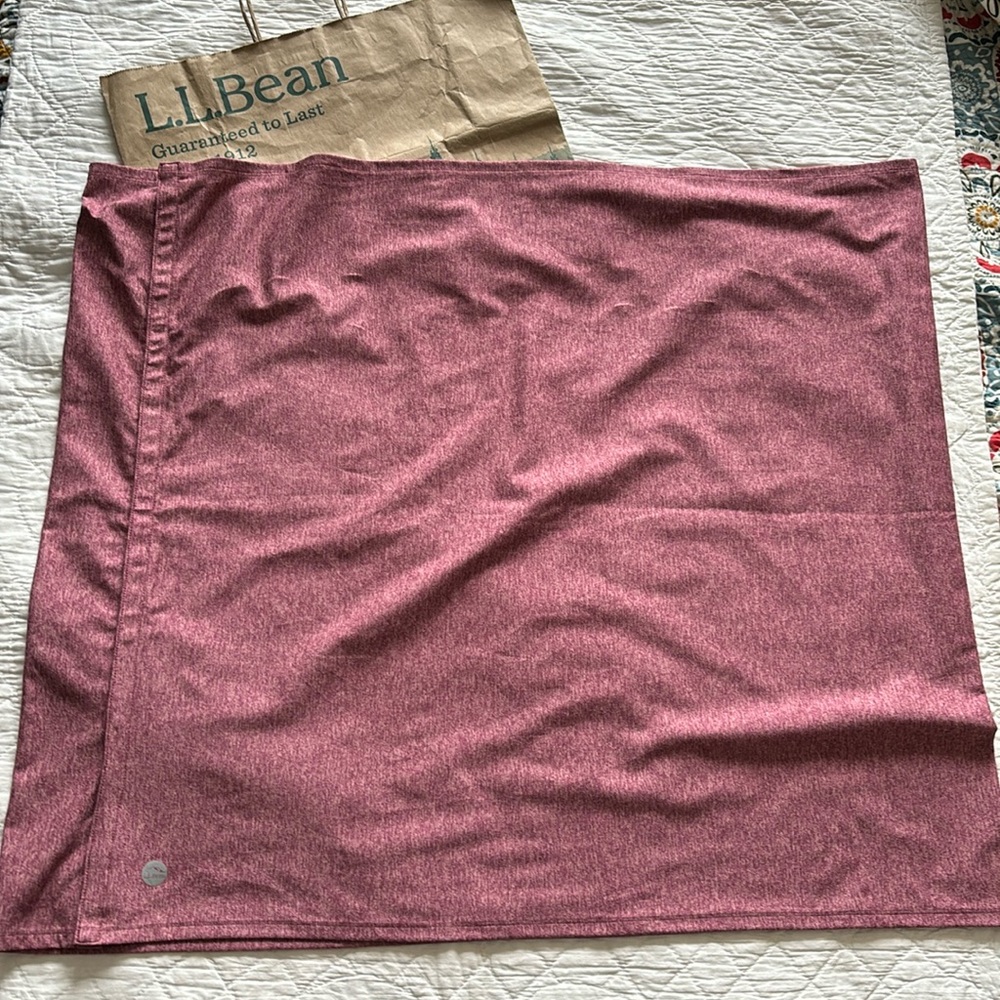 LL Bean Performance Scarf - Picture 4 of 11